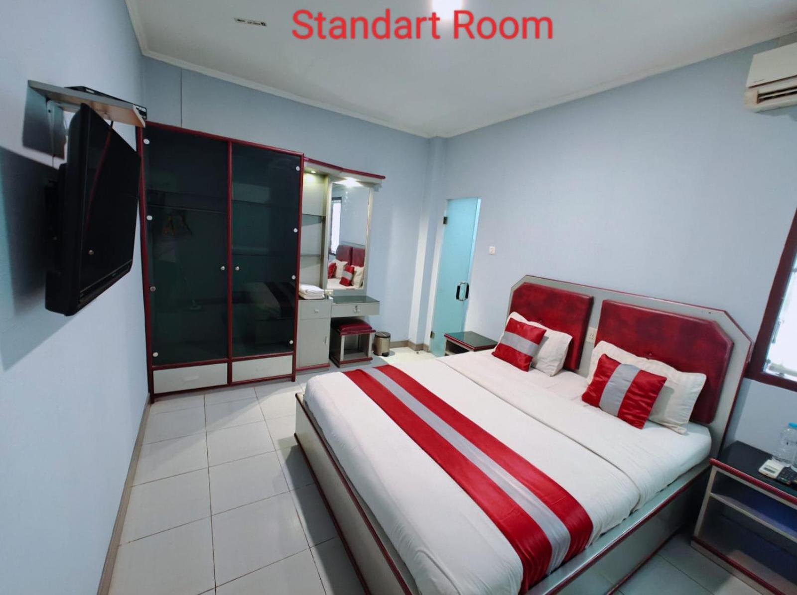 Hotel Executive And Semarang
